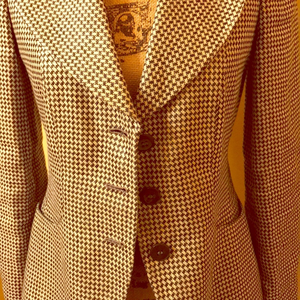 Classic Armani Collezioni Jacket!🦋